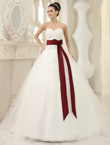 Elegant Ivory Ball Gown Sweetheart Neck Lace Chapel Train Tulle Bridal Wedding Dress  Milanoo