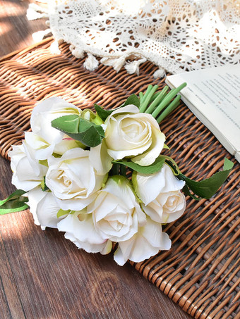 Hochzeitsblumen  wunderschöne verdrahtete Form  synthetische Seidenblumen-Brautaccessoires