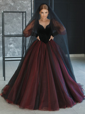Black Red Gothic Wedding Dresses 2023 Tulle A-Line Long Sleeves Raised Waist With Train Bridal Gown Free Customization