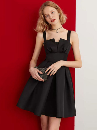 Kleines schwarzes Kleid  ärmelloses halbformelles kurzes Partykleid