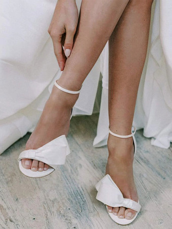 Sandali da sposa bianchi Raso Elegante punta aperta Fiocchi Cinturino alla caviglia Sandali da sposa per feste con tacco largo