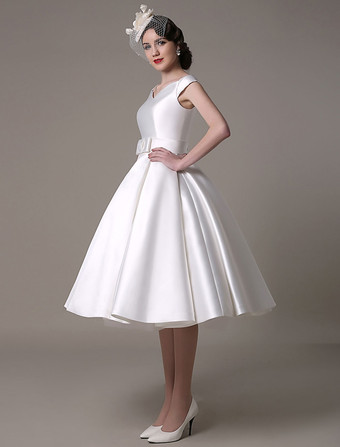 Ivory Short Wedding Dresses 2023 Satin Knee Length Bow Sash Retro Bridal Dress Free Customization